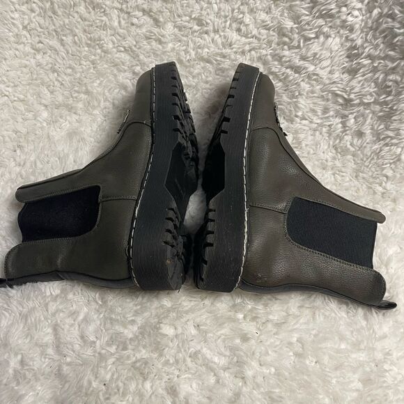 Sincerely Jules Pull On Boots dark gray Faux leather fabric patchwork  SZ10 - Picture 7 of 10